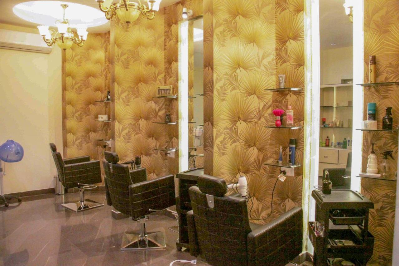 Four Leaf Hotel,Budaun المظهر الخارجي الصورة