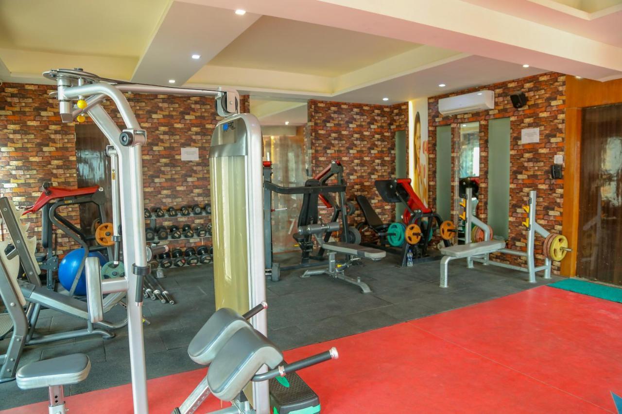 Four Leaf Hotel,Budaun المظهر الخارجي الصورة